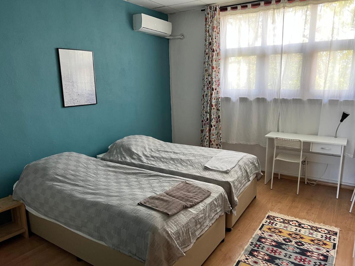 סופיה Oleander Rooms & Apartment מראה חיצוני תמונה